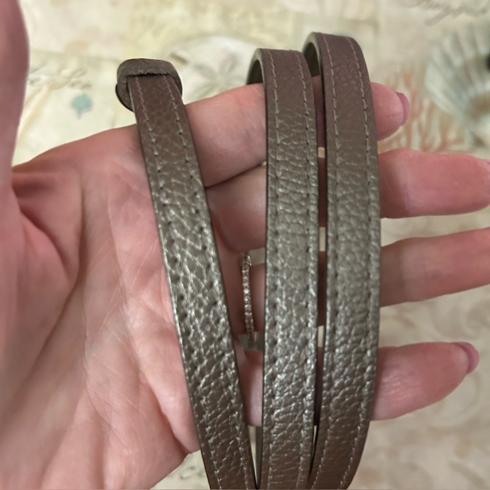 Silver-Gray Leather Crossbody Handbag Strap